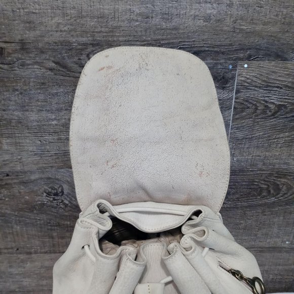 LJS Collection beige nubuck backpack - Picture 6 of 9